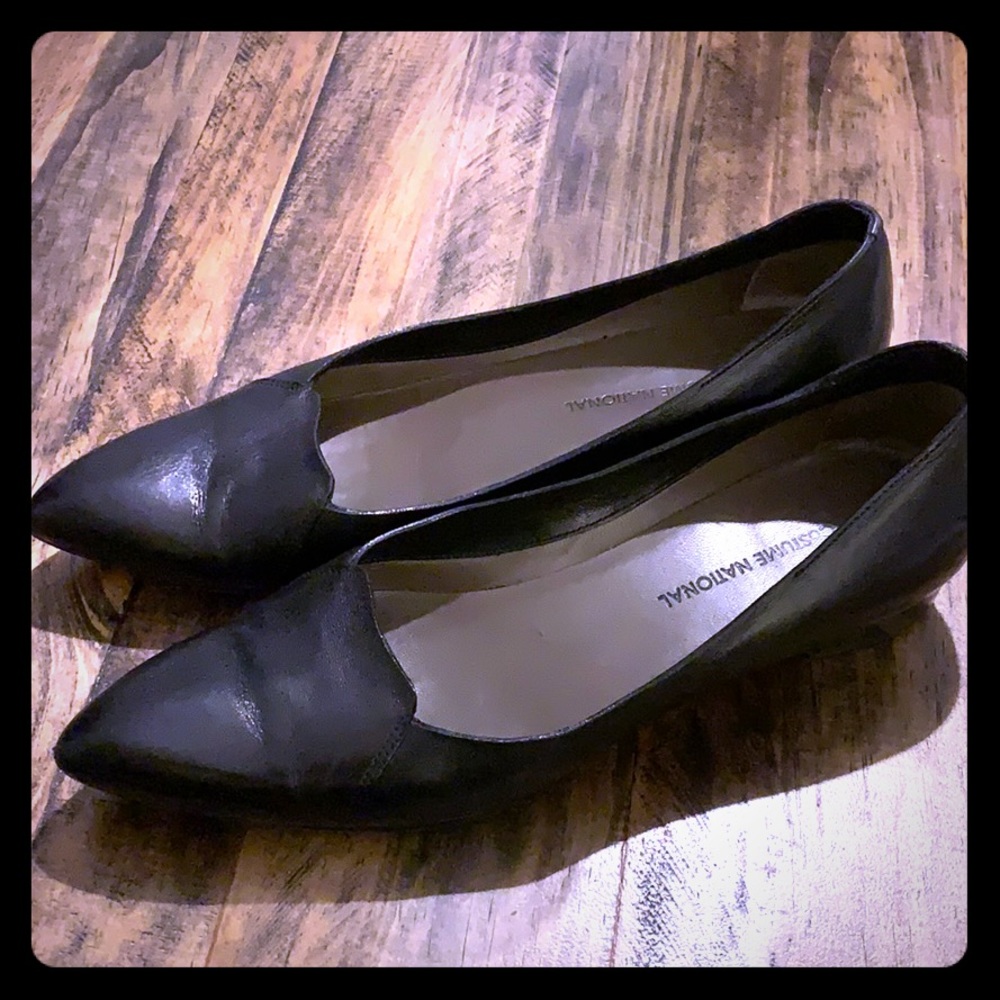 Costume National pointed toe flats